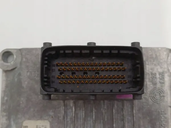 Computadora Motor Opel Vectra B OEM DRC92673 image 3