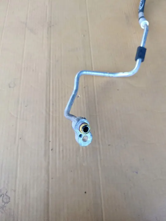 BMW X5 E70 Ilmastointiputki OEM 9182778 - Käytetty image 4