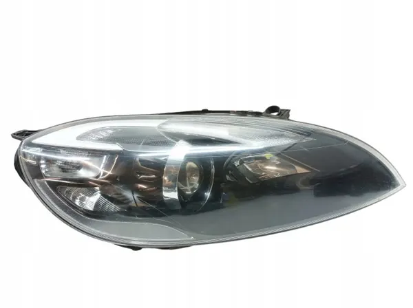 Volvo V40 II (2012-2019) Farol Xénon direito 31420008 image 2
