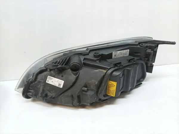 Volvo V40 II (2012-2019) Farol Xénon direito 31420008 image 3