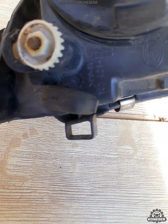 Vasen ajovalaisin Volkswagen Passat B5 image 4