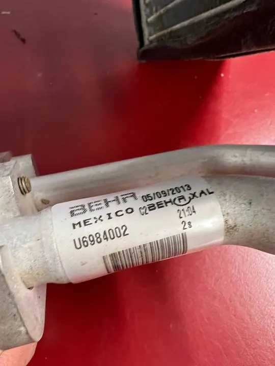 Chrysler Grand Voyager V 2011 Radiador de A/C U6984002 image 3