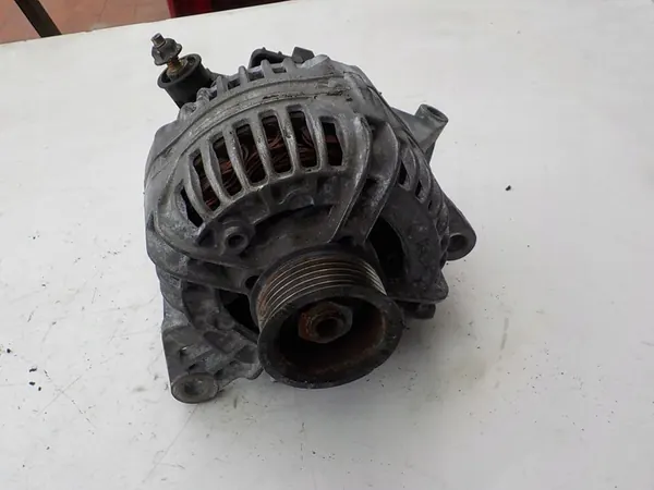 JEEP GRAND CHEROKEE WJ 4.7 Vaihtovirtageneraattori image 9