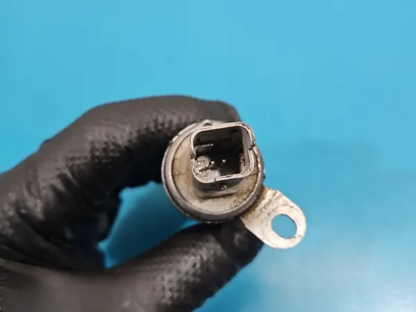 Sensor de árbol de levas OEM 823650 para Renault Clio III image 4