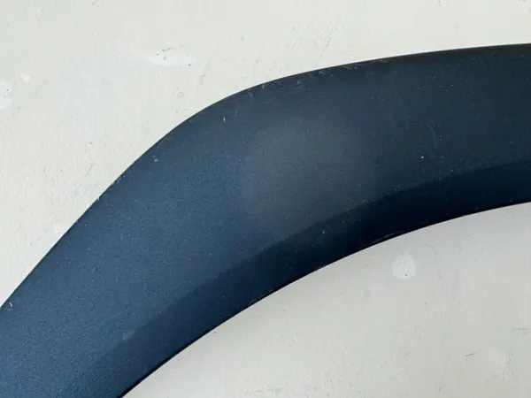 KIA EV4 25R Para-lama Esquerdo Traseiro OEM 87743-SZ200 image 3