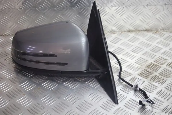 MERCEDES W212 Oikea Peili 13 Pin 8101019 image 2