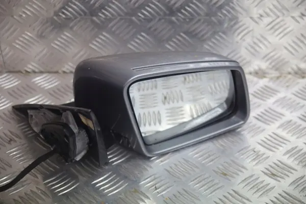 MERCEDES W212 Oikea Peili 13 Pin 8101019 image 4