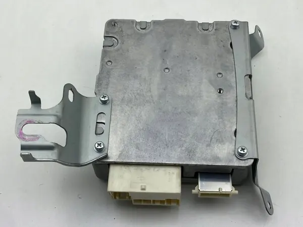 Module direction assistée Toyota Avensis OEM 8965005101 image 4