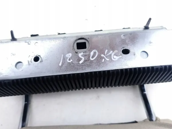 Volvo XC90 2004 Rücksitzkopfstütze OEM AMD224053 image 8