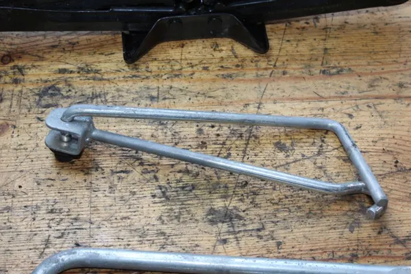 Kit Chave de Roda Toyota OEM 09111-0F020 Usado image 10
