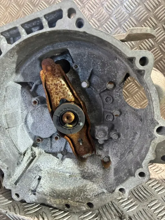 Växellådhus OEM 0A4301103 - Begagnad VW Del image 7
