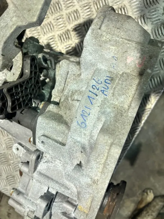 Växellådhus OEM 0A4301103 - Begagnad VW Del image 9