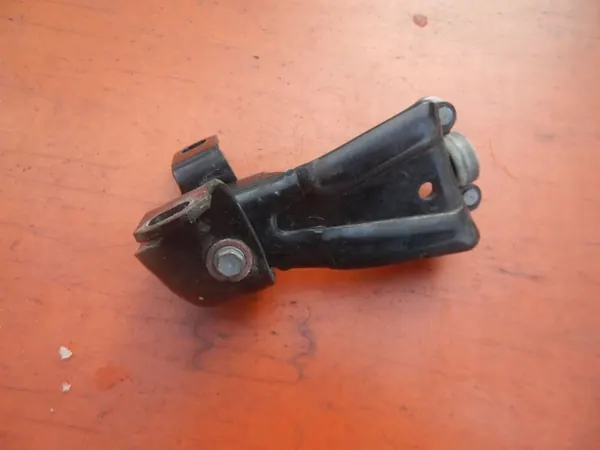 Rueda de puerta corredera derecha OEM A4477600347 VITO image 4