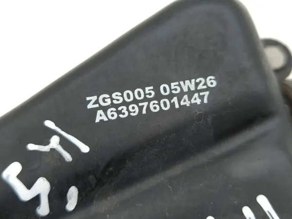 Mercedes Vito Viano W639 deurscharnierrol OEM A6397601447 image 7