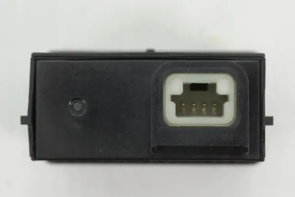 USB-Anschluss OEM 253316UA0 für Nissan Qashqai image 4