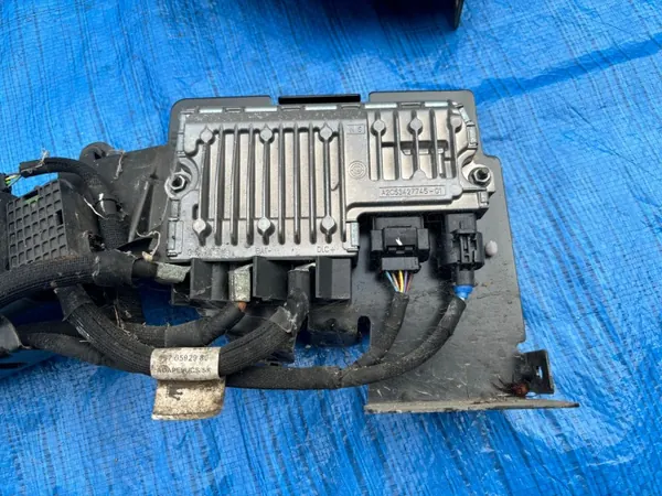 Módulo Start-Stop OEM 9801739380 para Peugeot 308 T9 image 6