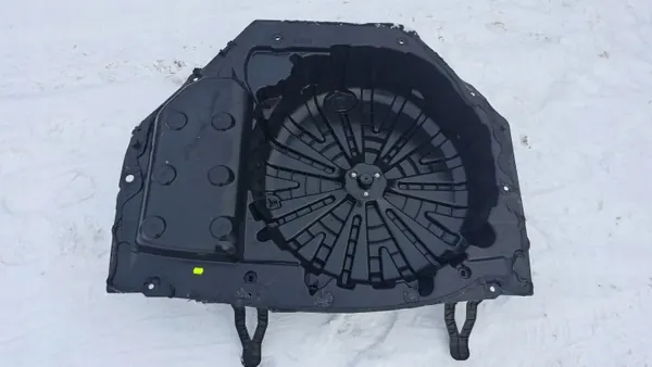 Renault OE 745144672R Floor Tray - Left Side image 2
