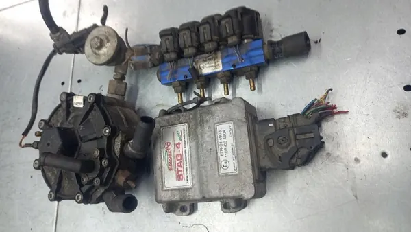 Kit GPL FORD pour Mondeo MK3 1.8B - OEM d'occasion image 2