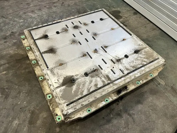 Begagnat batteri OEM 0Z1915911M 1EA804842 62Ah image 3