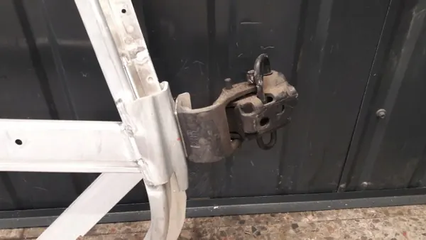 OEM Stelaz Porta Esquerda Dianteira Smart Fortwo 450 image 6