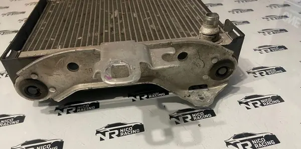 Enfriador de agua adicional BMW G11 G12 G30 G31 OEM 8619383 image 4