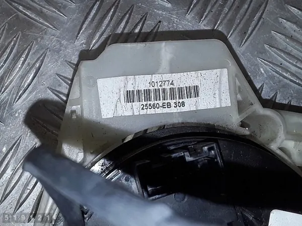 Bague de glissement Nissan Navara OEM 25560eb308 - Occasion image 4