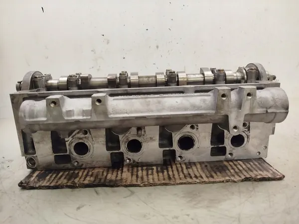 Engine Head Renault Nissan 1.5 DCI 7701473181 image 5