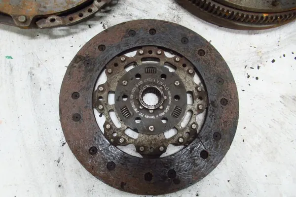 Volante de Dupla Massa VW Audi 038105266AG image 3