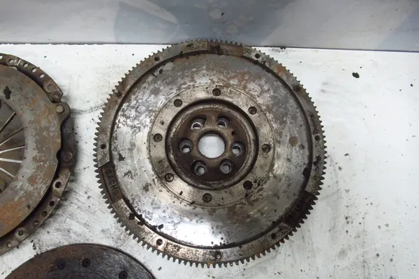 Volante de Dupla Massa VW Audi 038105266AG image 6