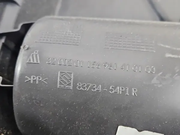 Tapicería Puerta Trasera Derecha OEM 83734-54P1R Suzuki image 5