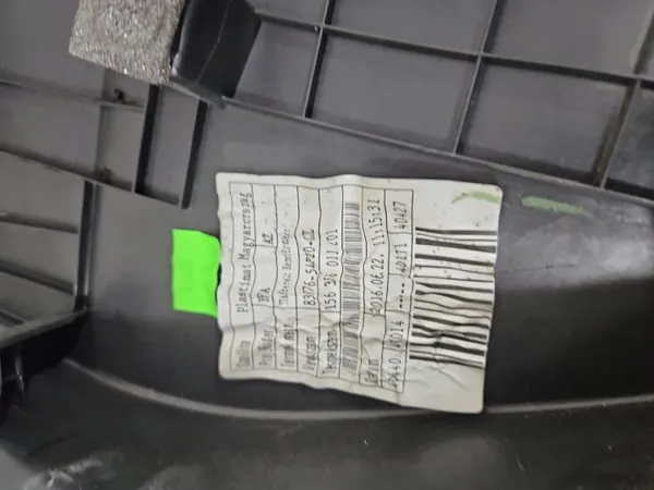 Tapicería Puerta Trasera Derecha OEM 83734-54P1R Suzuki image 9