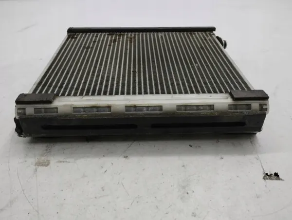 Toyota Prius 2005 Noyau Chauffage Climatisation OEM 08G231371M image 5