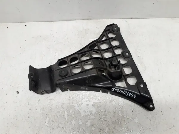 BMW 5 E60 03- Scivolo posteriore sinistro paraurti 7033715 image 3