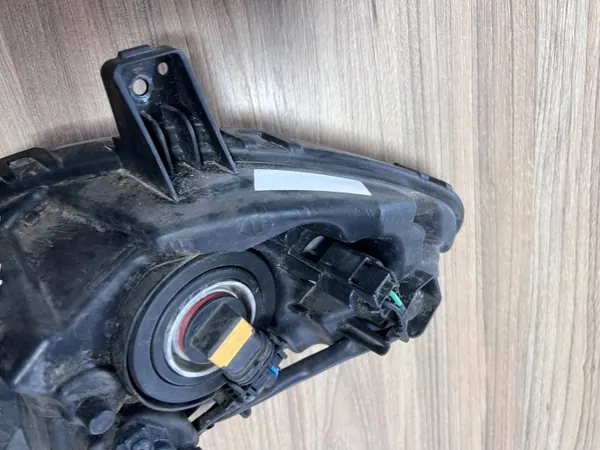 OEM 922021P Oikea halogen-LED Kia Venga Liftille image 8