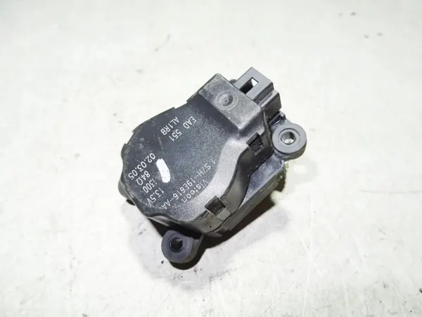 Jaguar X-Type fläktmotor OEM 1S7H19E616AA Begagnad image 2