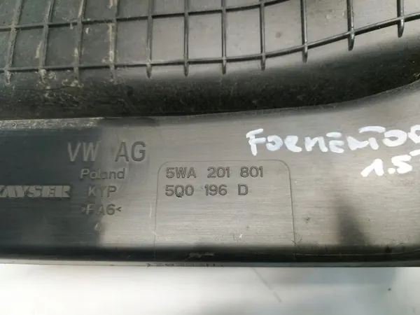 Cupra Formentor hiilifiltteri OEM 5WA201801 image 3