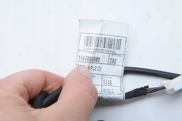 Ducato III Jumper Boxer Movano C Mikroströmbrytare Höger image 4