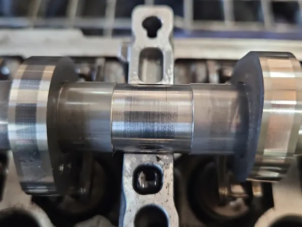 Cabeça da Árvore de Cames Esquerda OEM 059109122AA Audi A7 4G image 3