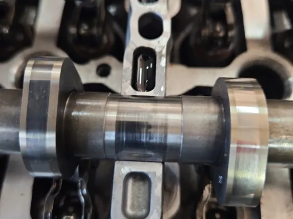 Cabeça da Árvore de Cames Esquerda OEM 059109122AA Audi A7 4G image 5