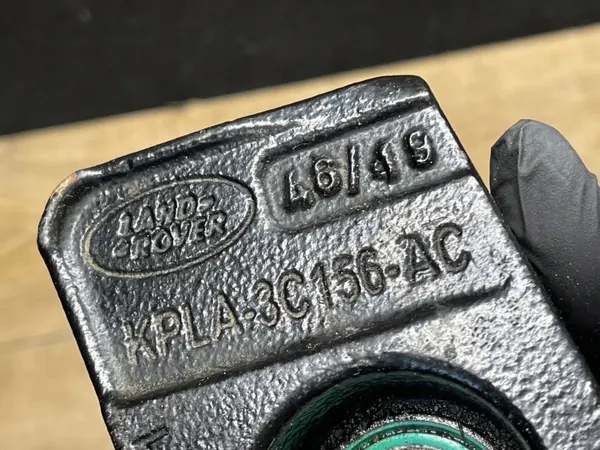 Iskunvaimenninpidike oikea taka Sport L494 KPLA3C156AC image 4