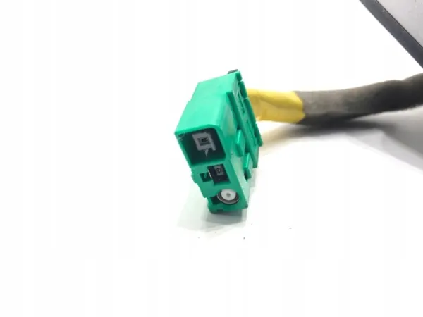 Hyundai i30 Antenne OEM 96210G4210 - Gebraucht image 3