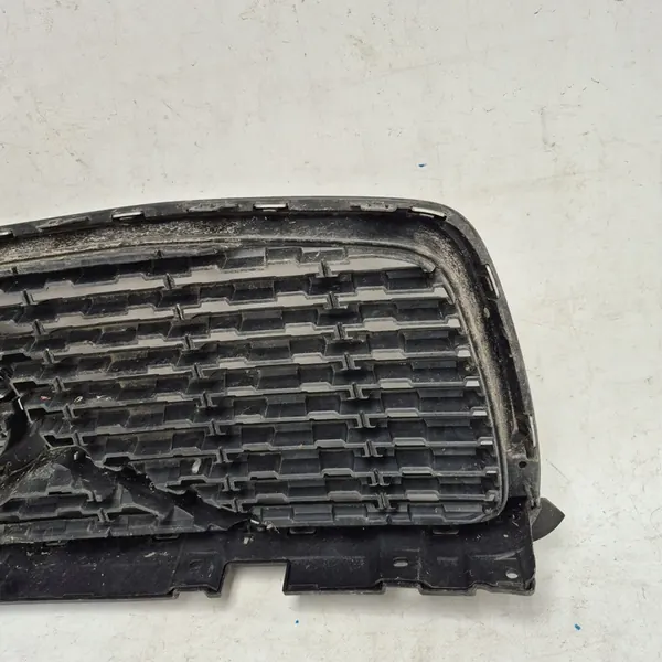 VOLVO XC90 II R-DESIGN Grill 31408442 image 9