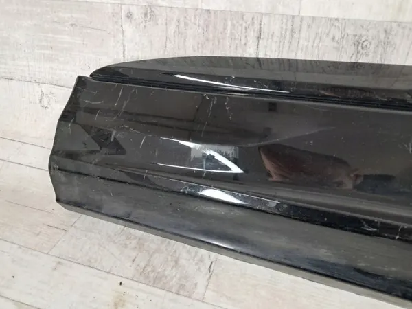 Audi Q7 II Dörrlist OEM 4M0853959N Vänster Fram image 4