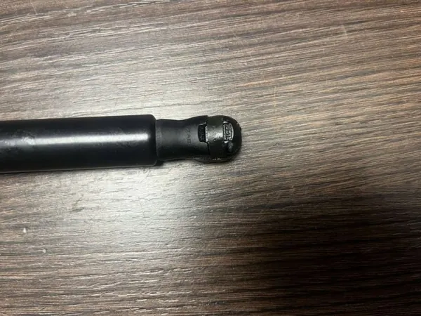 Motorkapactuator OEM 7153670290N Linkerkant Renault Trafic image 5