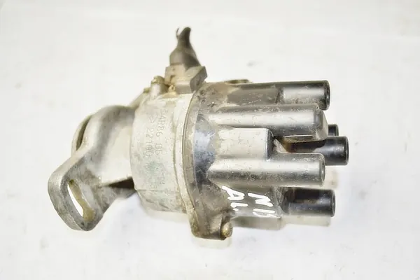 Nissan tändspole OEM D4P86-052703 - Begagnad image 3