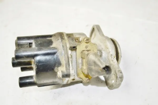 Nissan tändspole OEM D4P86-052703 - Begagnad image 6