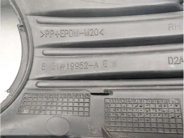 Halogeeni Grilli Ford Focus 2011 Hatchback 1.6 Ti 8M51-19952-AE image 7