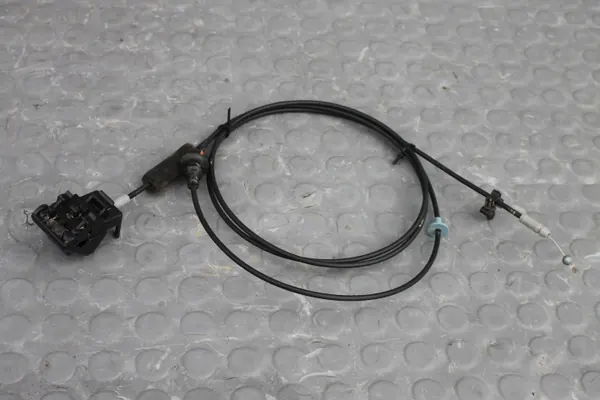 Câble d'ouverture capot OEM LINKAMASKICX30 Mazda CX-30 image 4