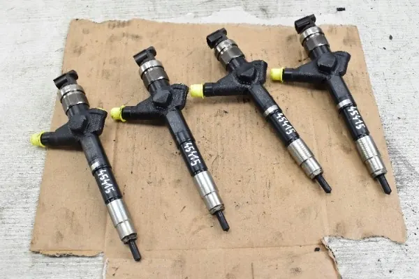 NISSAN X-TRAIL T30 2.2 DCi Injektor 16600ES60A image 5