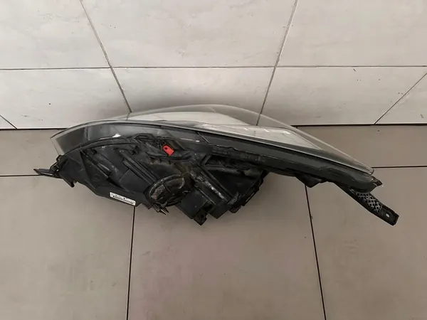 OPEL MERIVA B LIFT Oikea Ajovalaisin AFL LED AS 13372334 image 9